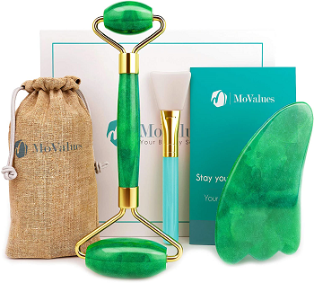 Jade Roller and Gua Sha set by MoValues with one hurndred percent natural jade